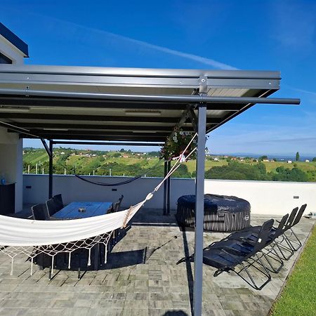 Villa Kuca Za Odmor Kodba Strigova Exterior foto